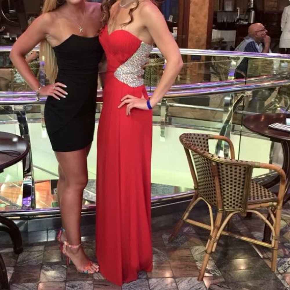 Red and sequin prom dress!!!